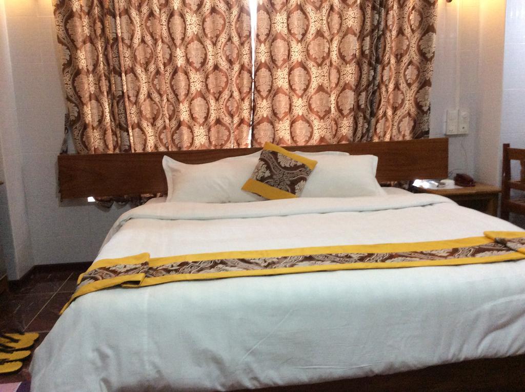 Hotel Ye Myanmar Mandalay Exterior photo